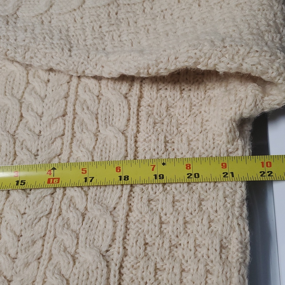 Womens Vintage Wool Aran Chunky Cableknit Fisherman Sweater Size Med Ireland - Picture 12 of 14